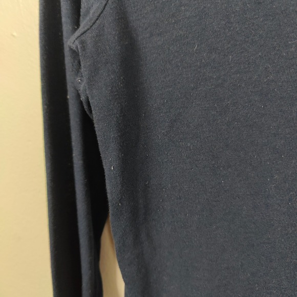 Vintage Y2K Abercrombie &‎ Fitch Long Sleeve Tee Womens Medium Navy Blue Preppy - Picture 7 of 10